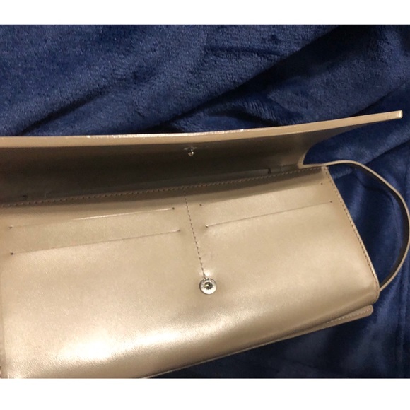 Louis Vuitton Epi Honfleur Clutch - Picture 4 of 7